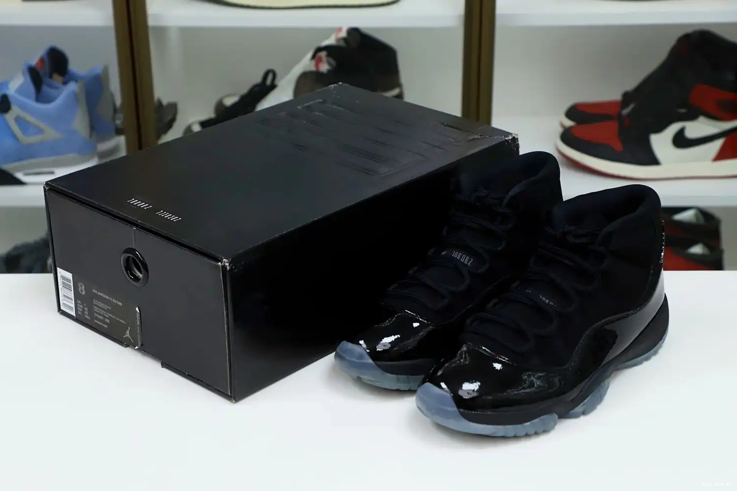 'CAP GOWN' AND RETRO JORDAN 11 AIR Kimikick 0707